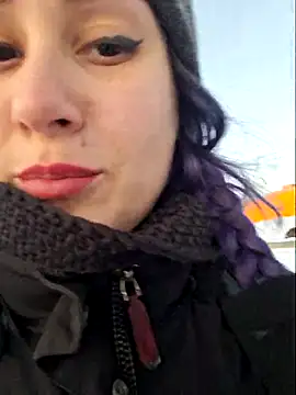 Erotic Synth Goddess online show from 02.18.25