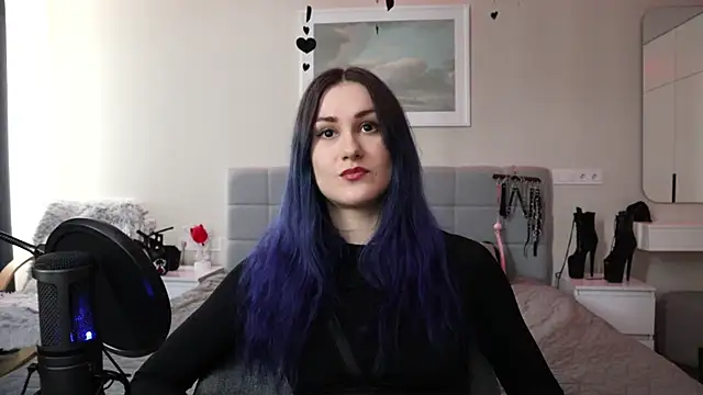 Erotic Synth Goddess online show from 03.22.25