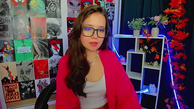 Lina Brownie online show from 12.26.24