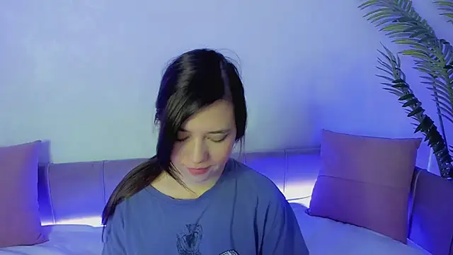 Lina Brownie online show from 01.12.25