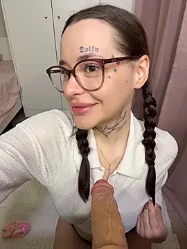 fuckdoll 18 online show from 11.30.25