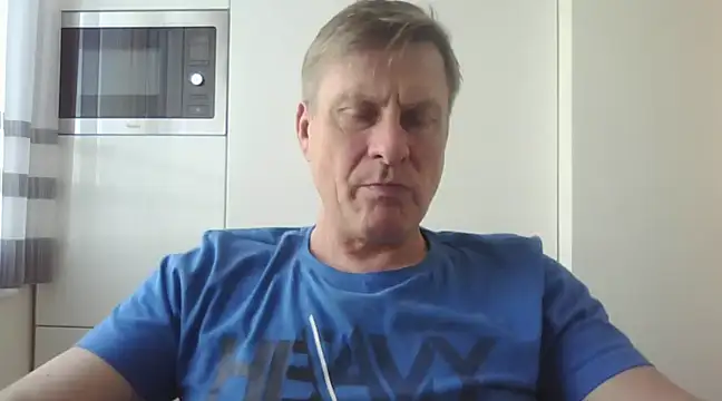 Snapshot of johnnym1 chatting on 01.30.25 johnnym1 online show from 01.30.25