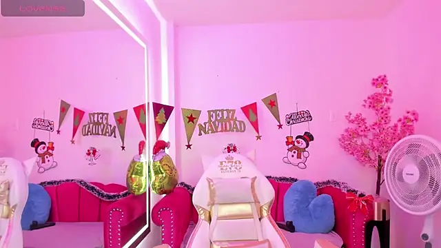 Miss dolly  online show from 12.15.24