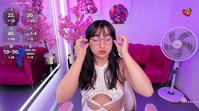 Miss dolly  online show from 02.07.25