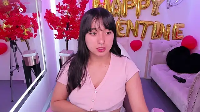 Miss dolly  online show from 02.18.25