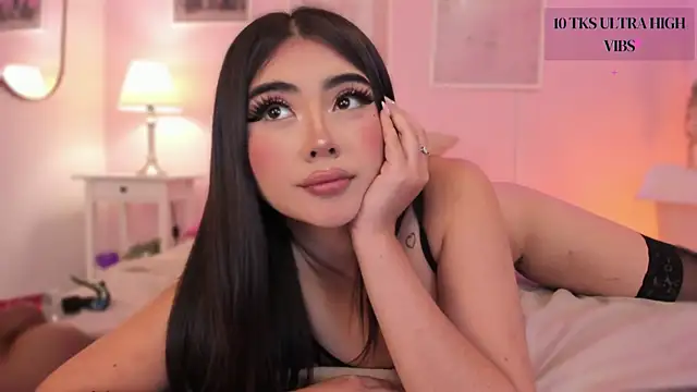 Snapshot of little-natt chatting on 01.16.25 little-natt online show from 01.16.25