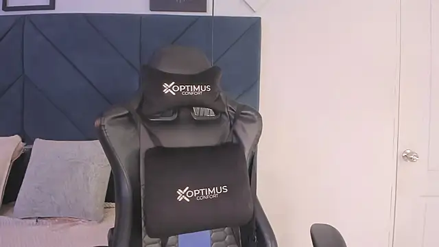 Snapshot of sarita_hills chatting on 01.19.25 sarita hills online show from 01.19.25