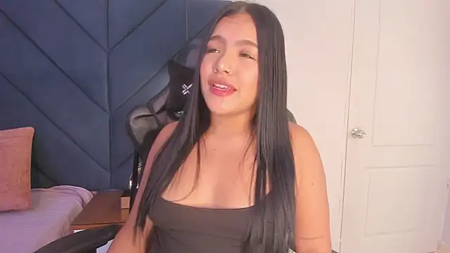 Snapshot of sarita_hills chatting on 02.16.25 sarita hills online show from 02.16.25