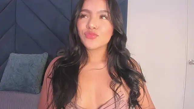 Snapshot of sarita_hills chatting on 02.19.25 sarita hills online show from 02.19.25