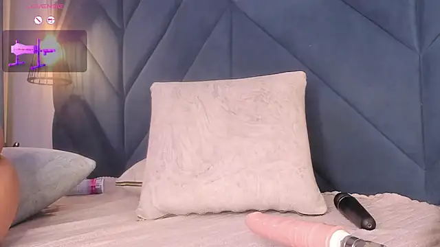 Snapshot of sarita_hills chatting on 02.26.25 sarita hills online show from 02.26.25