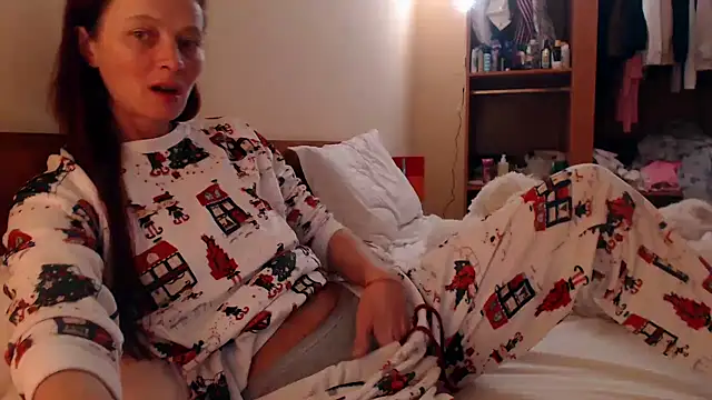 LovelyAndraGirl online show from 03.11.25