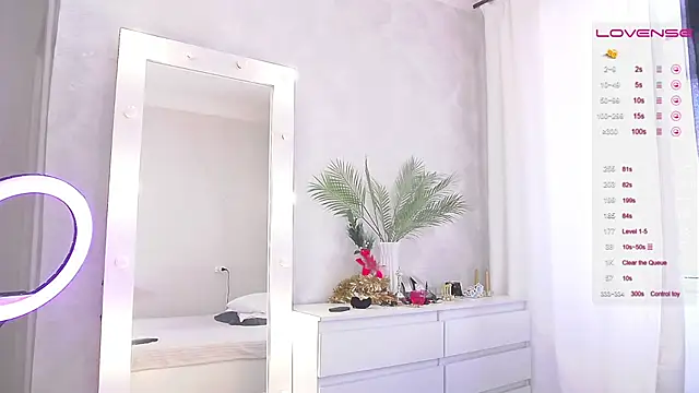 Snapshot of -MARIDRAGON- chatting on 03.14.25 -MARIDRAGON- online show from 03.14.25