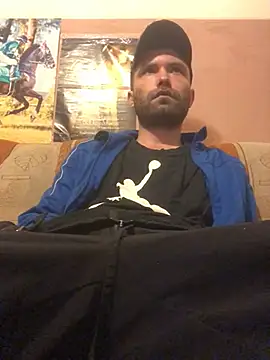 Snapshot of diablloo3 chatting on 02.19.25 diablloo3 online show from 02.19.25