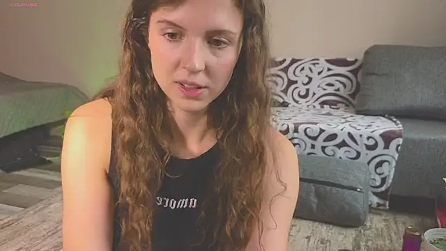 Sereta Finn online show from 10.04.25