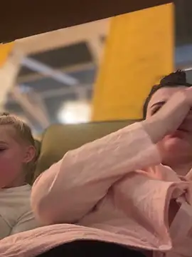 Snapshot of NikaMur chatting on 03.15.25 NikaMur online show from 03.15.25