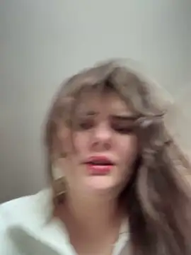 Snapshot of NikaMur chatting on 11.11.25 NikaMur online show from 11.11.25