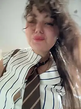 Snapshot of NikaMur chatting on 03.01.26 NikaMur online show from 03.01.26