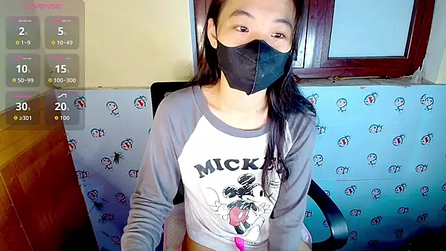   Saphia   online show from 10.30.25