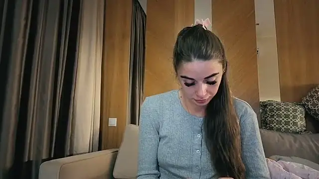 your bunnygirl online show from 10.03.25