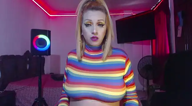 Snapshot of aliceesmith chatting on 02.07.25 aliceesmith online show from 02.07.25