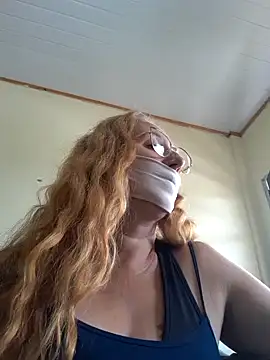 Snapshot of MILEIDE980 chatting on 03.16.25 MILEIDE980 online show from 03.16.25