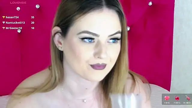 Snapshot of Erryka chatting on 02.15.25 Erryka online show from 02.15.25