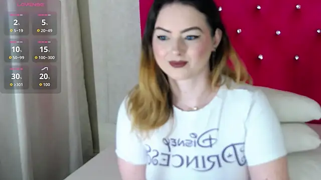 Snapshot of Erryka chatting on 01.14.26 Erryka online show from 01.14.26