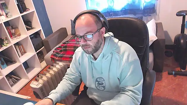 ravingr4d4 online show from 03.10.25