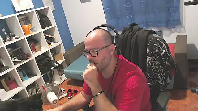 ravingr4d4 online show from 09.11.25