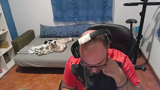 ravingr4d4 online show from 09.28.25