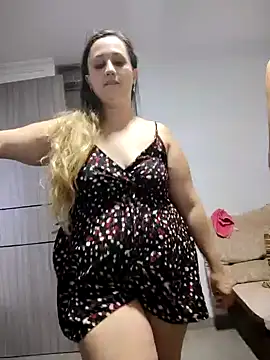 Snapshot of Karol_and_David_hotcouple chatting on 02.02.25 Karol and David hotcouple online show from 02.02.25