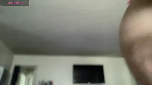 cocaNutt online show from 08.05.26