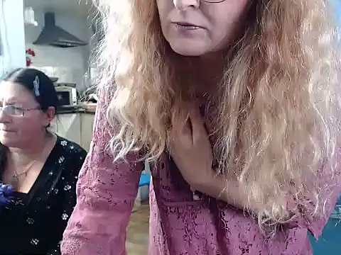 Helen1974 online show from 12.19.24