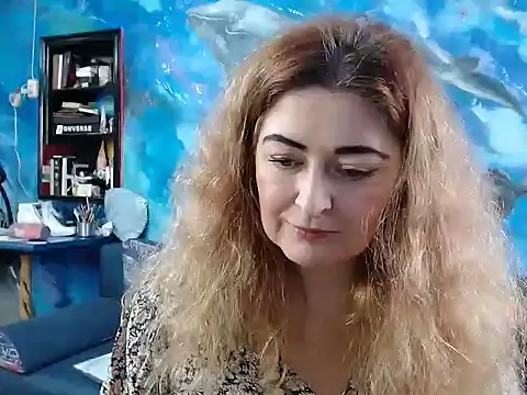 Helen1974 online show from 12.20.24