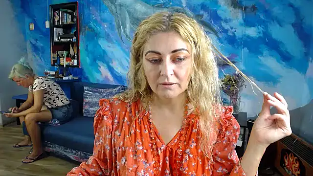 Helen1974 online show from 09.20.25