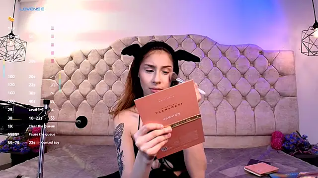 bellablack27 online show from 02.13.25