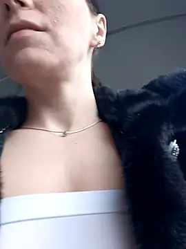 Brilliant-Queen1 online show from 01.12.25