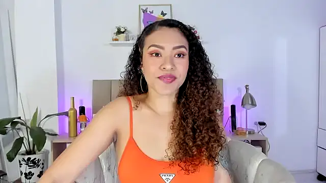 Zoe Gruber online show from 02.03.26