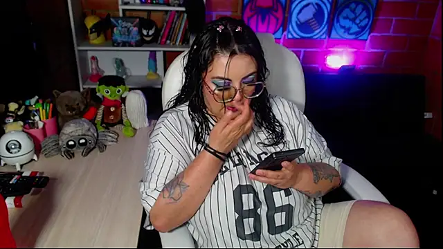 juliette rd online show from 10.02.25