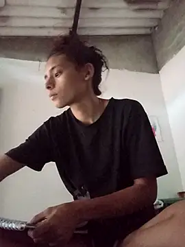 Snapshot of Ehotloveaxxx chatting on 11.23.25 Ehotloveaxxx online show from 11.23.25