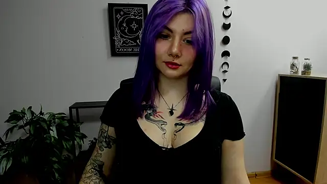 Snapshot of GabbiePerfect chatting on 12.15.24 GabbiePerfect online show from 12.15.24