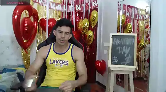 JoseRumbero26 online show from 02.17.25