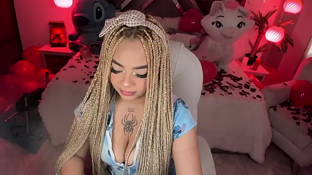 conny  curly online show from 02.07.25