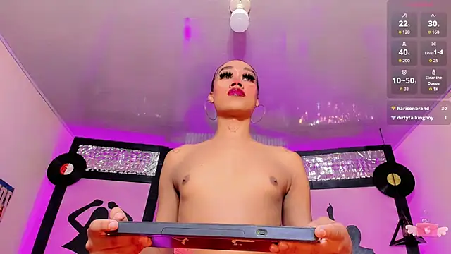 Snapshot of _ChanellR_ chatting on 04.16.26 ChanellR online show from 04.16.26