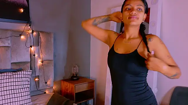 rachellmartinez online show from 10.22.25