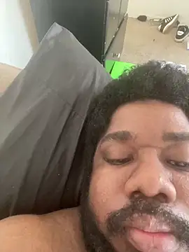 bighugebbc12 online show from 04.18.26