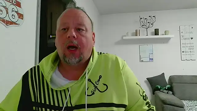 Snapshot of pimmelmann3 chatting on 05.09.26 pimmelmann3 online show from 05.09.26