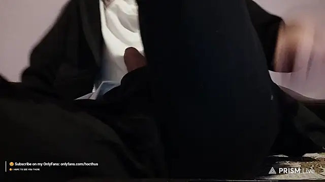  Hocthus  online show from 03.03.25