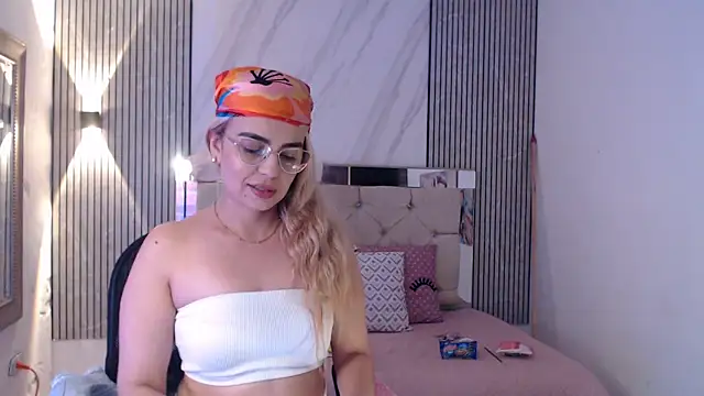 ashley  tylor online show from 03.29.26