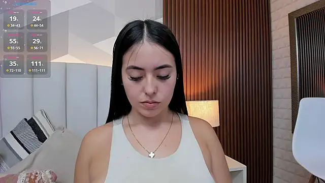 Julietasantos   online show from 12.02.25